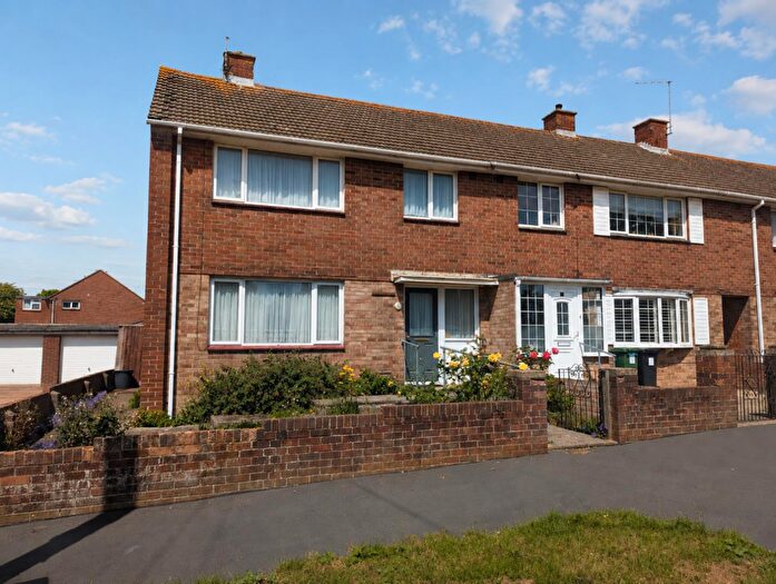 3 Bedroom End Of Terrace House For Sale In Whippingham Close, Portsmouth, PO6