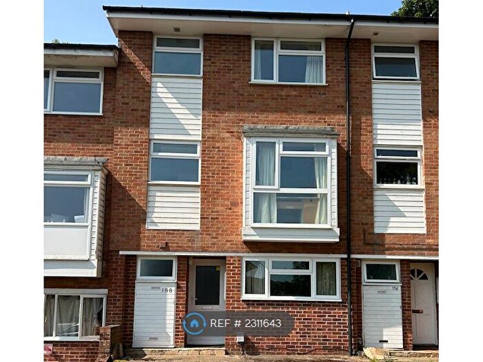 4 Bedroom Terraced House To Rent In Guildford Park Avenue, Guildford, GU2