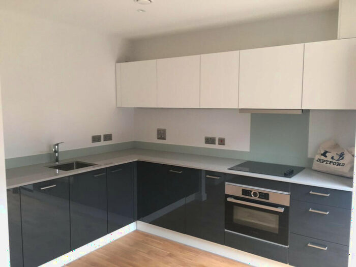 1 Bedroom Terraced House To Rent In Station House, Carriage Way, London, SE8