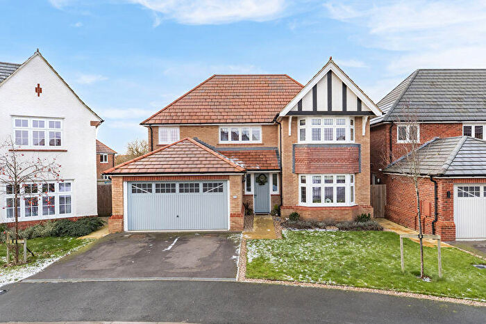 4 Bedroom Detached House For Sale In Henry Road, Market Harborough, LE16