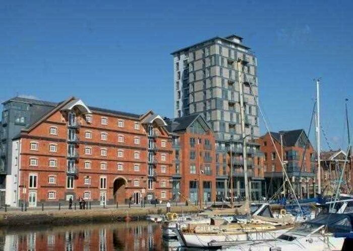 2 Bedroom Apartment To Rent In The Cambria, Regatta Quay, Ipswich, IP4