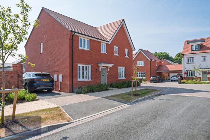 3 Bedroom Semi Detached House To Rent In Thorsten Way, Congleton, CW12