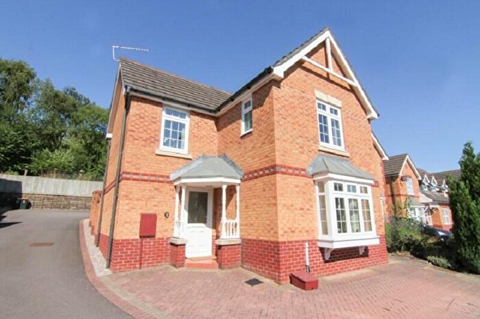 3 Bedroom Detached House To Rent In Oak Tree Drive, Rogerstone, Newport., NP10