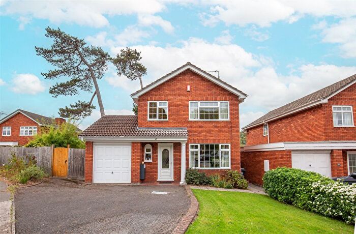 4 Bedroom Detached House For Sale In Broadleys Avenue, Bristol, BS9