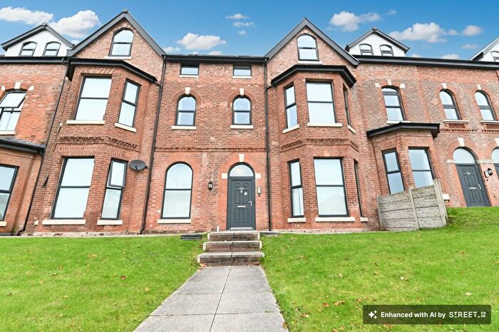 1 Bedroom Flat For Sale In Great Cheetham Street West, Queens Terrace, M7