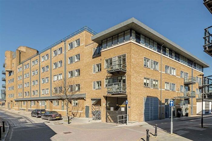 2 Bedroom Flat To Rent In Collington Street, Greenwich, SE10