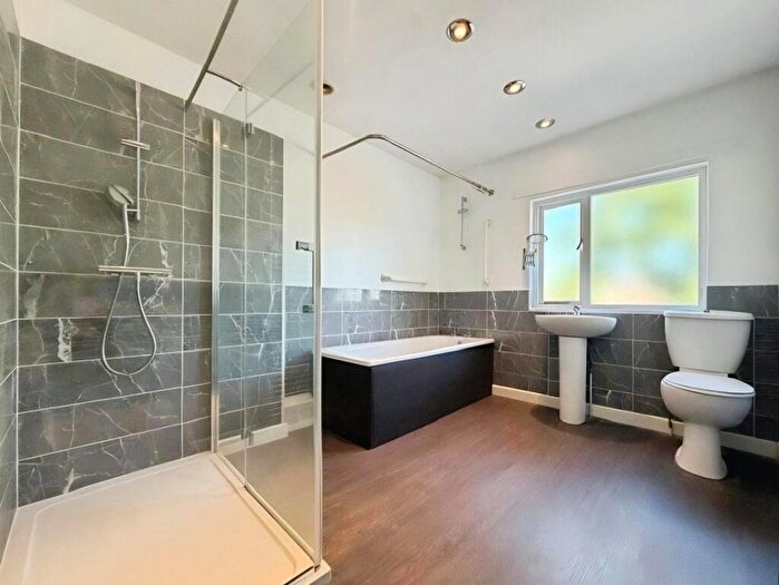 2 Bedroom Cottage For Sale In Garden Cottages Eaton Road, West Derby, Liverpool, L12