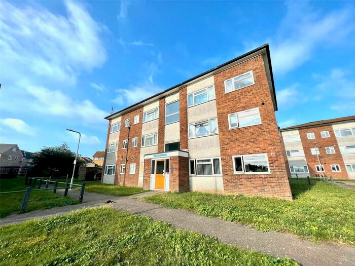 1 Bedroom Flat To Rent In Dane Valley Road, Margate, Kent, CT9