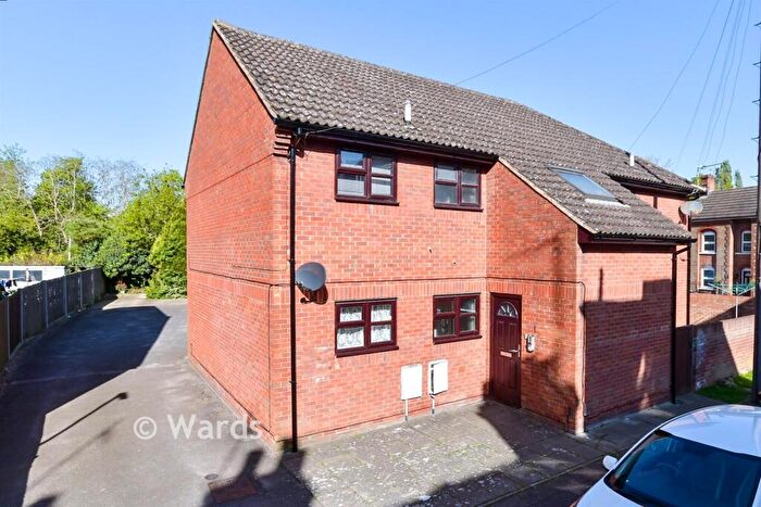 1 Bedroom Flat For Sale In May Street, Snodland, Kent, ME6