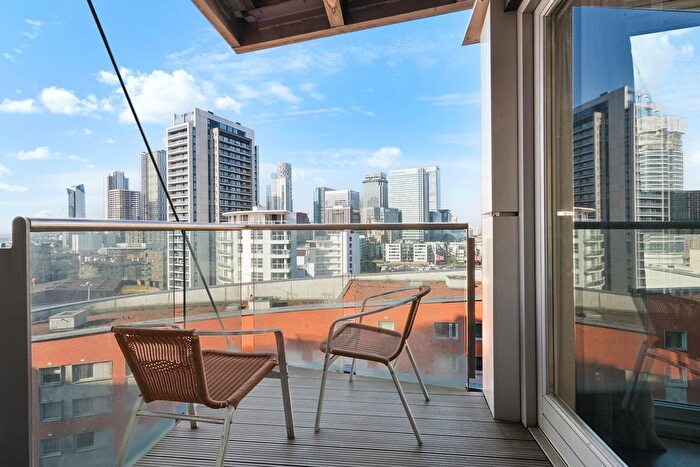 1 Bedroom Flat For Sale In New Providence Wharf, E14