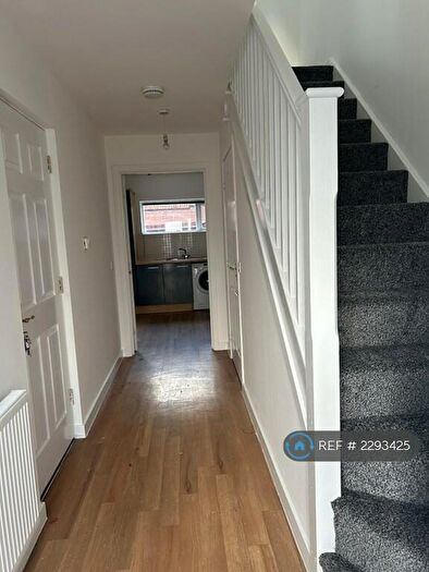3 Bedroom Terraced House To Rent In Caxton Road, Nottingham, NG5
