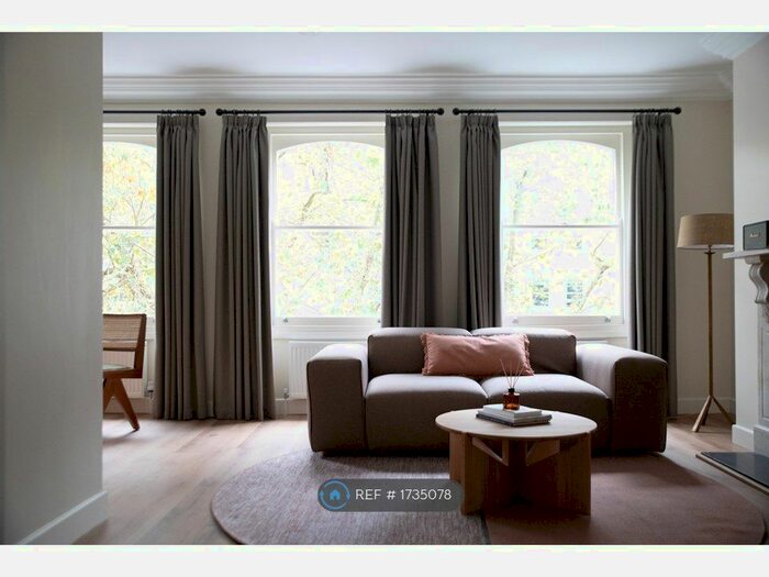 2 Bedroom Flat To Rent In Beaufort Gardens, London, SW3