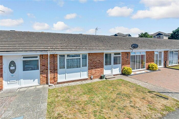 2 Bedroom Terraced Bungalow For Sale In Grasmere Road, Kennington, Ashford, Kent, TN24