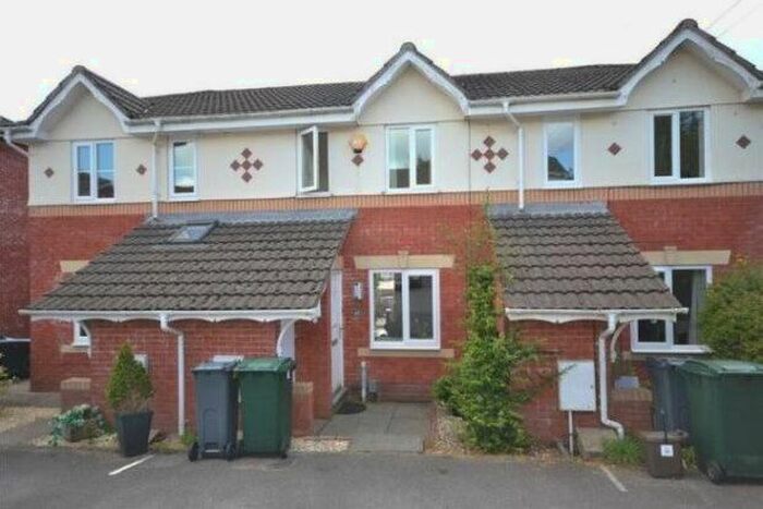 2 Bedroom Property To Rent In Clonakilty Way, Caerdydd, CF23