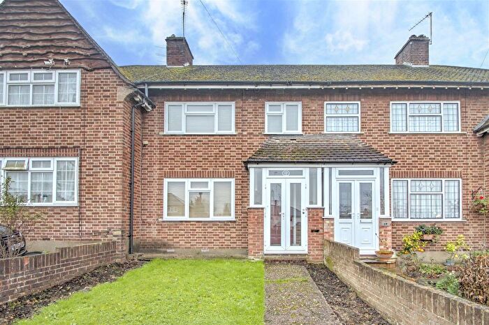 3 Bedroom Property For Sale In Moorhall Road, Harefield, Uxbridge, UB9
