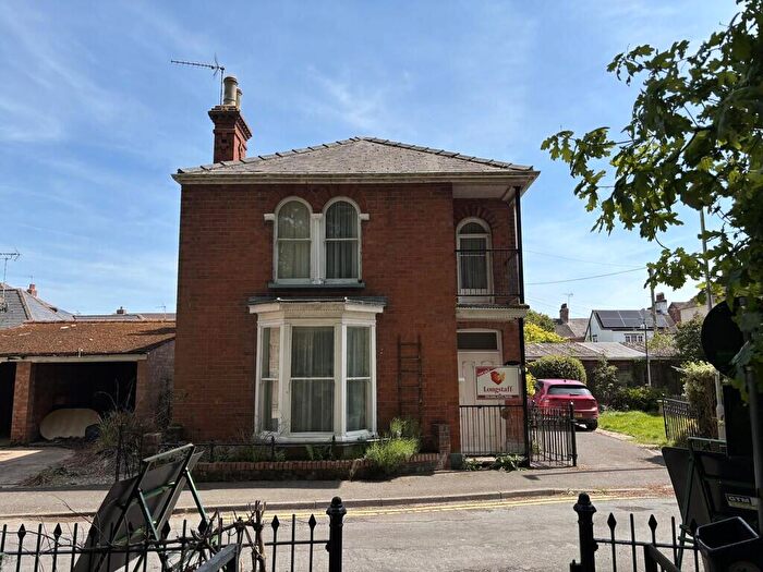 3 Bedroom Detached House For Sale In Church Walk, Holbeach, Lincolnshire, PE12