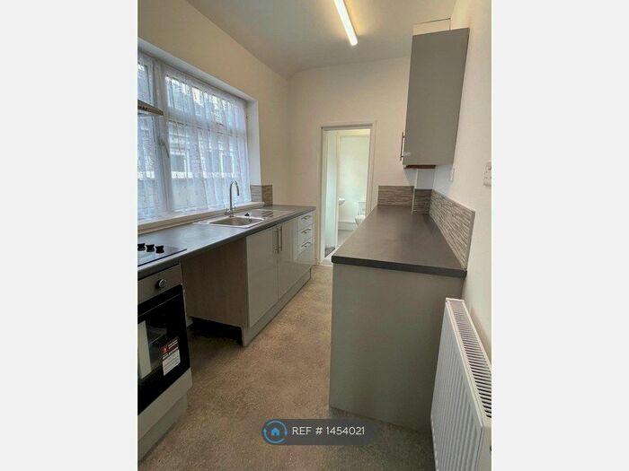 2 Bedroom Terraced House To Rent In Leek New Road, Stoke-On-Trent, ST6