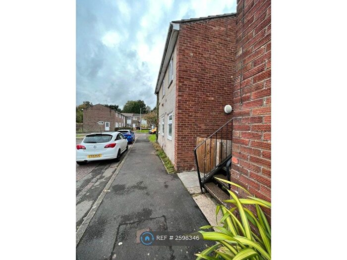 1 Bedroom Flat To Rent In Trelech Close, Cwmbran, NP44