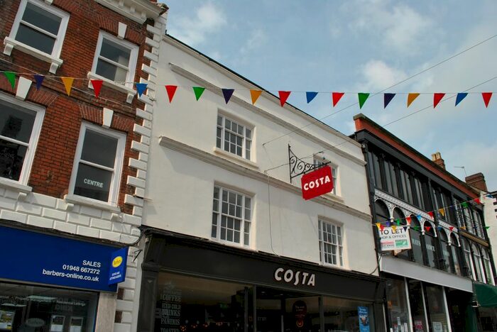 2 Bedroom Flat To Rent In Pepper Street, Whitchurch, Shropshire, SY13