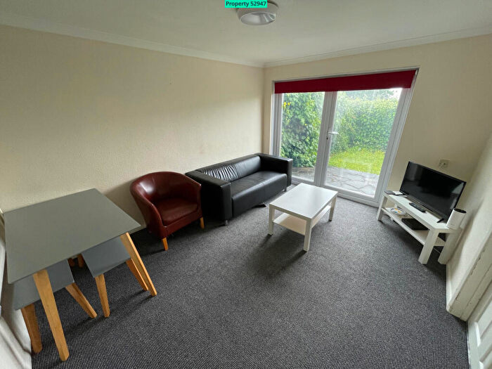 4 Bedroom End Of Terrace House To Rent In Copinger Close, Canterbury, CT2