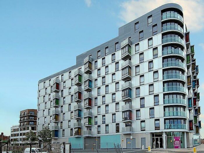 2 Bedroom Apartment To Rent In Hunsaker, Alfred Street, Reading, RG1