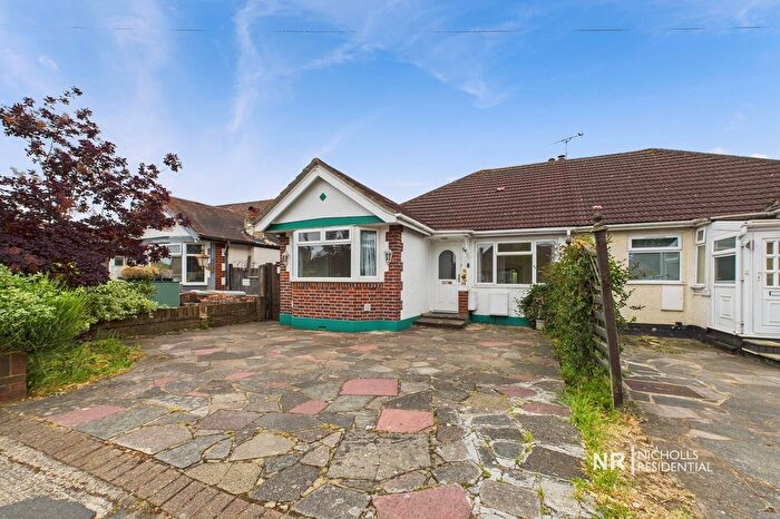 3 Bedroom Semi-Detached Bungalow To Rent In Amis Avenue, West Ewell, Surrey., KT19