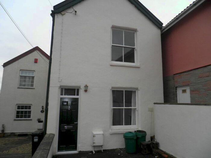 2 Bedroom Property To Rent In Hillside Road, Long Ashton, Bristol, BS41