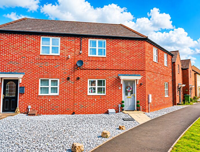 3 Bedroom Semi-Detached House For Sale In Ocean Drive, Warsop, Mansfield, Nottinghamshire, NG20