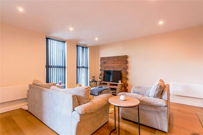 2 Bedroom Apartment For Sale In Pollard Street, Manchester, M4