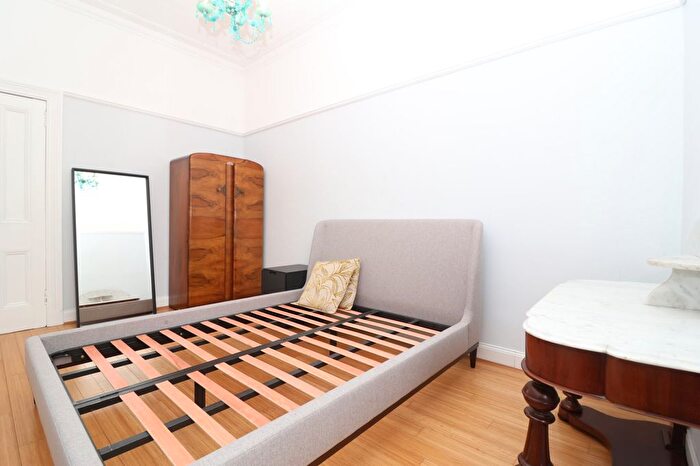 1 Bedroom Flat To Rent In Dudley Drive, Glasgow, G12