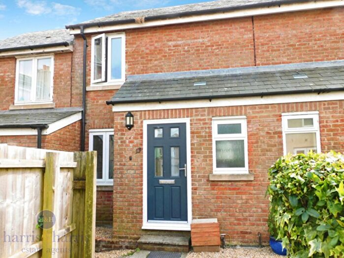 2 Bedroom Terraced House For Sale In Woodbine Place, Seaton, EX12