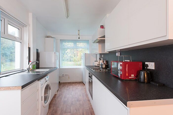 4 Bedroom Property To Rent In Dennistead Crescent, LS6