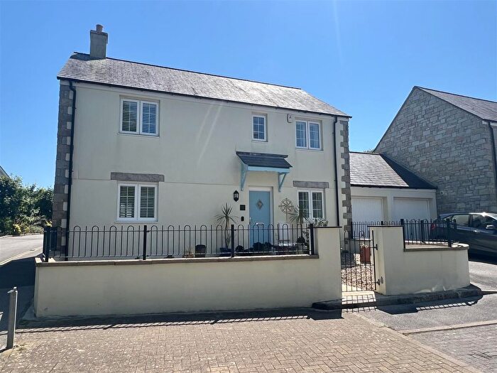 4 Bedroom Property For Sale In Pagoda Drive, Duporth, St. Austell, PL26
