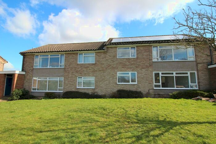 2 Bedroom Maisonette To Rent In Cooper Walk, Colchester, CO4