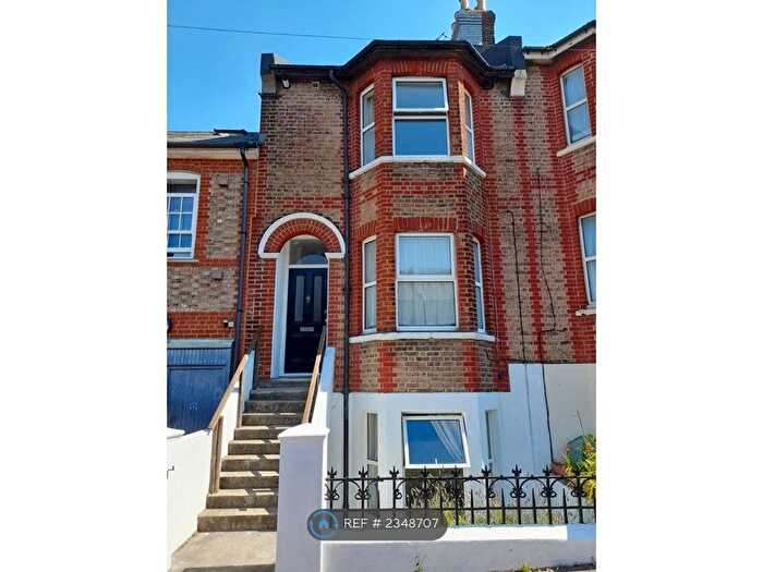 7 Bedroom Terraced House To Rent In Brading Road, Brighton, BN2