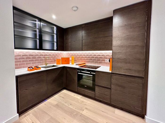 1 Bedroom Flat To Rent In Steamer Building, E16
