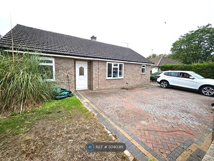 3 Bedroom Bungalow To Rent In Fleming Avenue, Bury St Edmunds, IP28