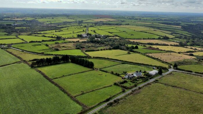 4 Bedroom Smallholding For Sale In Ysgol Hill, Rosebush, Clynderwen, SA66