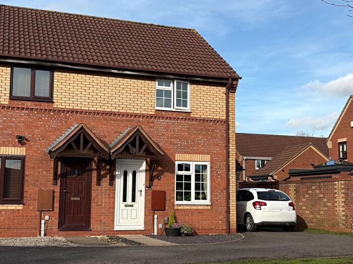 2 Bedroom Semi Detached House For Sale In Sterling Way, Maple Park, Nuneaton, CV11