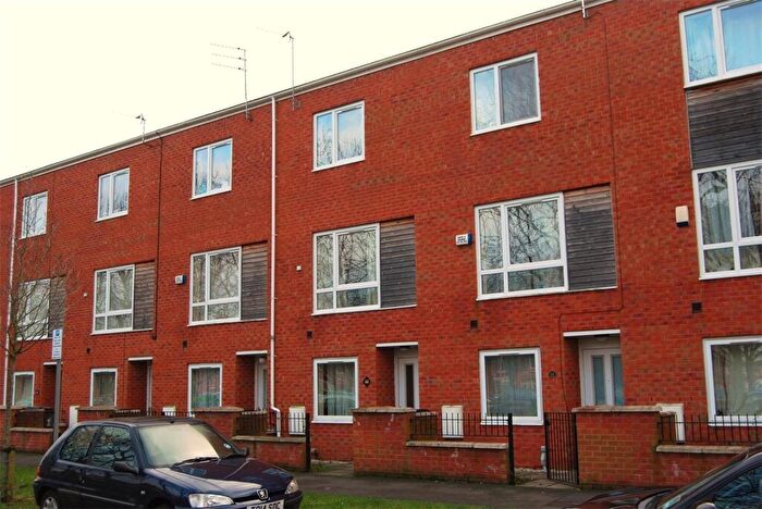 4 Bedroom Terraced House To Rent In Lauderdale Crescent, Grove Village, Manchester, Greater Manchester, M13