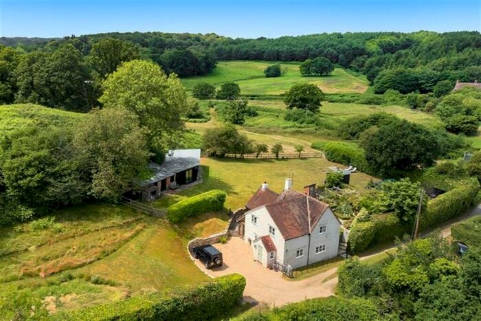 3 Bedroom Detached House For Sale In Morden, BH20