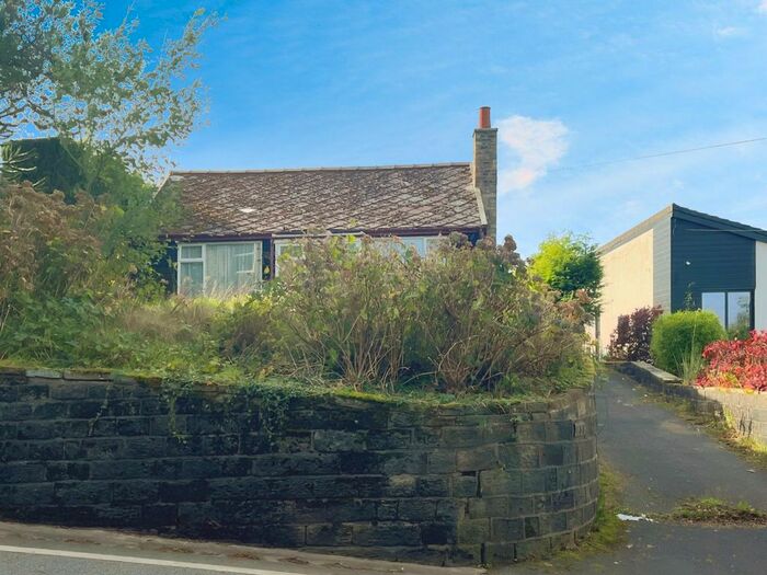 2 Bedroom Bungalow For Sale In Joel Lane, Hyde, Greater Manchester, SK14