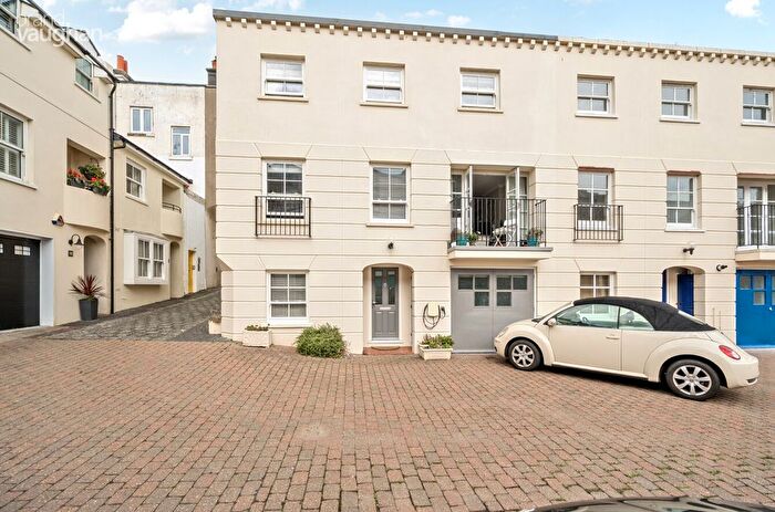3 Bedroom End Terrace House To Rent In Eastern Terrace Mews, Brighton, East Sussex, BN2