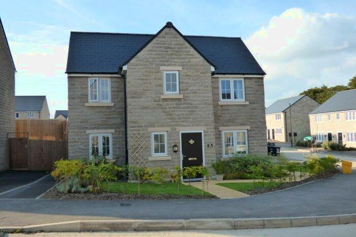 3 Bedroom Detached House To Rent In Cairn Drive, Buxton, SK17