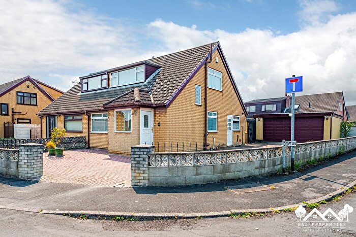 3 Bedroom Semi Detached House For Sale In Millingford Avenue, Golborne, WA3