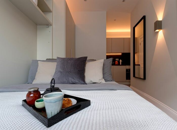 Studio To Rent In Emperors Gate, London, SW7