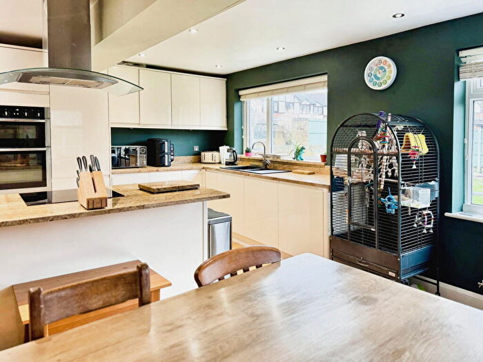 5 Bedroom Detached House For Sale In Station Road, Overton, Wrexham, LL13