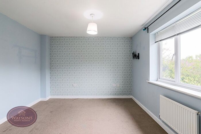 3 Bedroom Semi-Detached House For Sale In Tyrian Street, Giltbrook, Nottingham, NG16