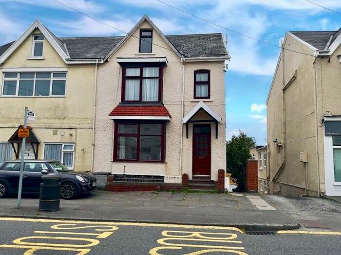 1 Bedroom House To Rent In Alexandra Road, Gorseinon, Swansea, SA4