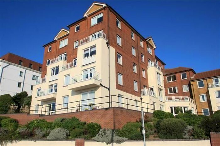 1 Bedroom Flat To Rent In Holland Road, Westcliff-On-Sea SS0